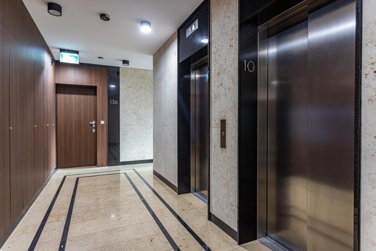 ורשה Mennica Residence Deluxe מראה חיצוני תמונה